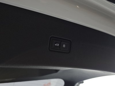 2020 AUDI Q8 缩略图 26