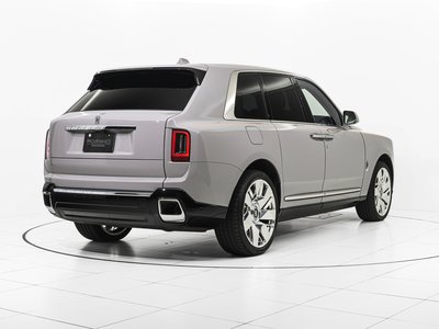 ROLLS-ROYCE CULLINAN - 5