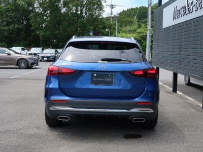 MERCEDES-BENZ GLA - 7