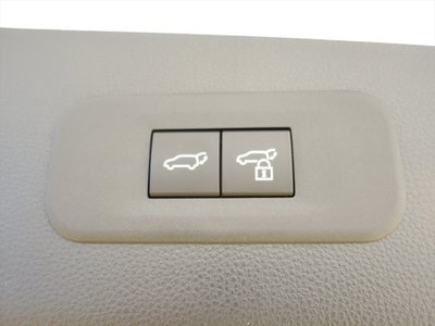 TOYOTA CROWN ESTATE - 6