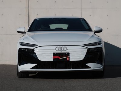 2025 AUDI A6 AVANT E-TRON photo 5