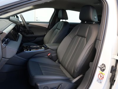 صورة مصغرة 19 لـ 2025 AUDI A6 AVANT E-TRON