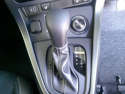 TOYOTA GR YARIS - 10