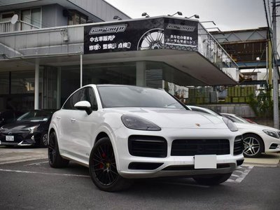 PORSCHE CAYENNE COUPE