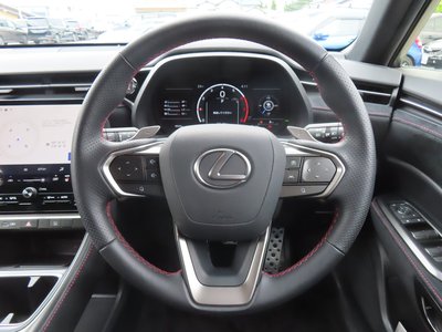 2024 Lexus LBX 缩略图 24