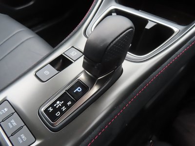 2024 Lexus LBX 缩略图 30
