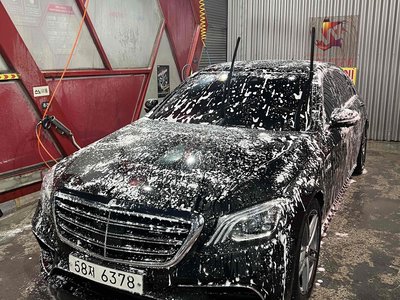 2018 Mercedes-BENZ S-CLASS photo 10