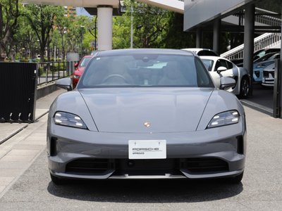 2025 Porsche TAYCAN 照片 6