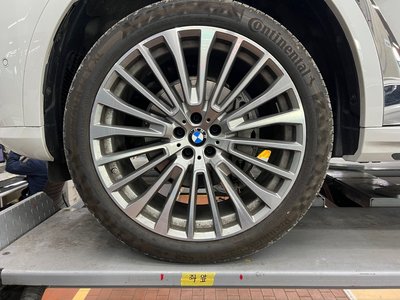 BMW X7 - 6