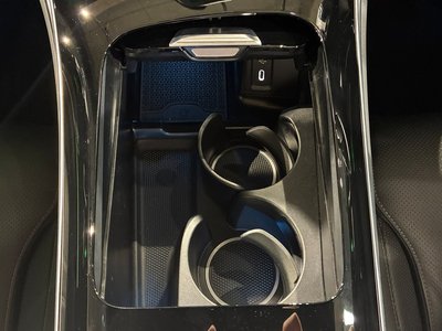 2025 Mercedes-BENZ GLC 缩略图 40