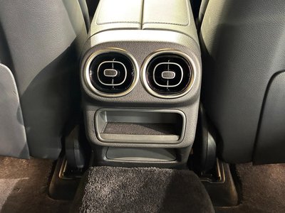 2025 Mercedes-BENZ GLC 缩略图 39