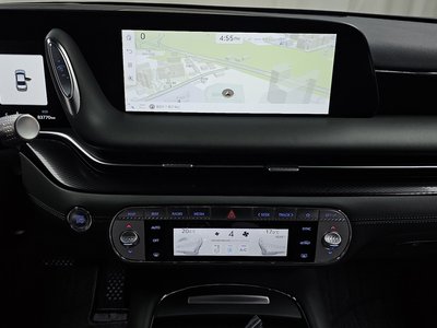 2022 Genesis G90 (RS4) thumbnail 18