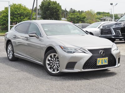 صورة 3 لـ 2023 LEXUS LS