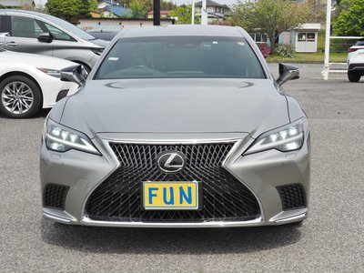 صورة 2 لـ 2023 LEXUS LS
