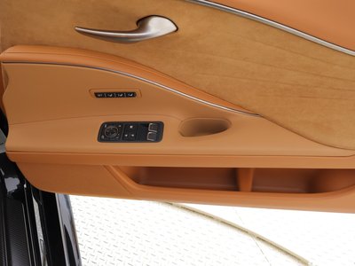 صورة مصغرة 14 لـ 2024 Lexus LC