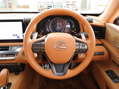 صورة مصغرة 12 لـ 2024 Lexus LC