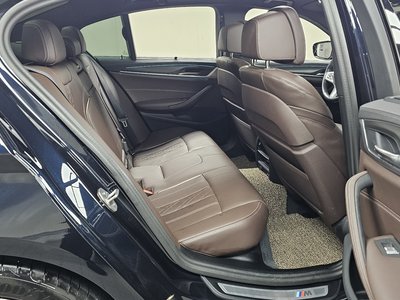 2023 BMW 5 SERIES — миниатюра 17