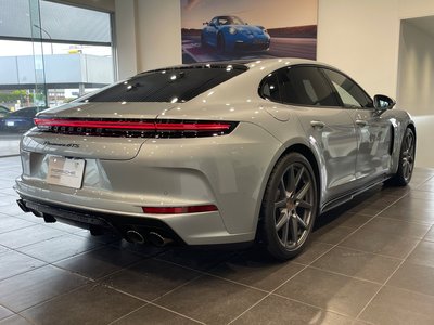 PORSCHE PANAMERA - 5