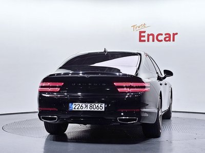 GENESIS G80 (RG3) - 3