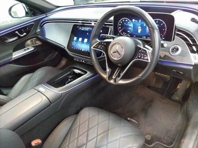 2024 Mercedes-BENZ E-CLASS photo 3