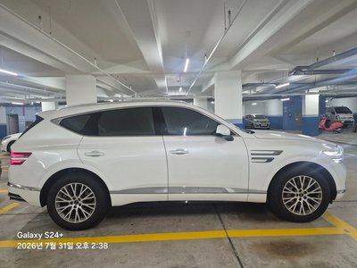 2025 Genesis GV80 photo 3