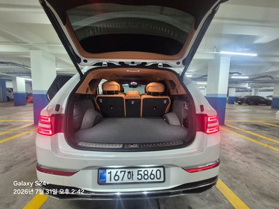2025 Genesis GV80 photo 4