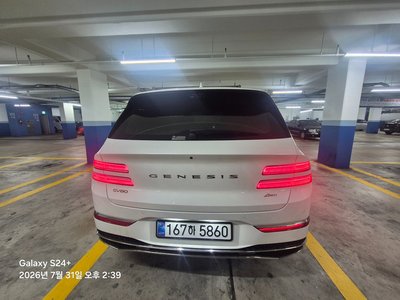 2025 Genesis GV80 photo 6