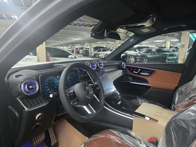 MERCEDES-BENZ GLC - 10