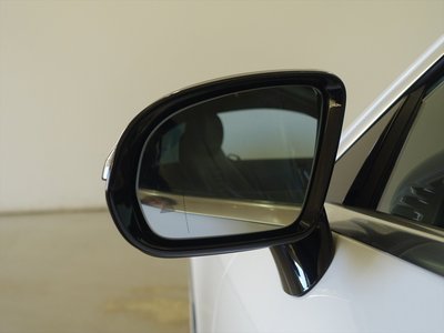 MERCEDES-BENZ E-CLASS COUPE - 3