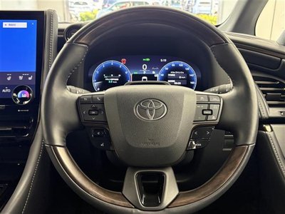 TOYOTA ALPHARD - 8