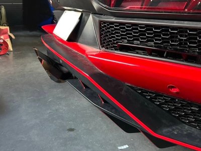 LAMBORGHINI AVENTADOR - 2