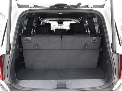 TOYOTA LAND CRUISER 250 - 9