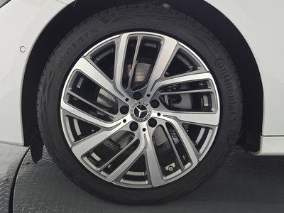 MERCEDES-BENZ E-CLASS - 6