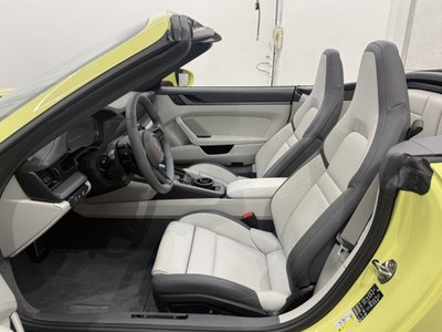 PORSCHE 911 - 9