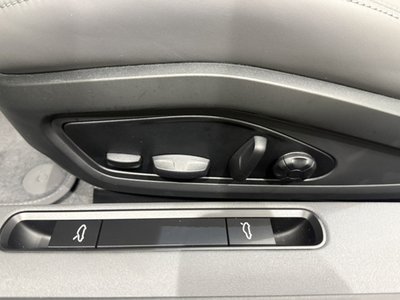 صورة مصغرة 18 لـ 2025 Porsche 911