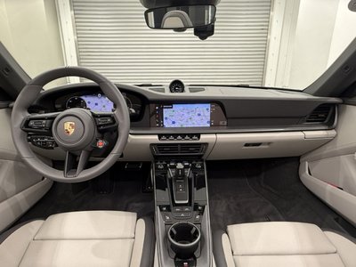 صورة مصغرة 11 لـ 2025 Porsche 911