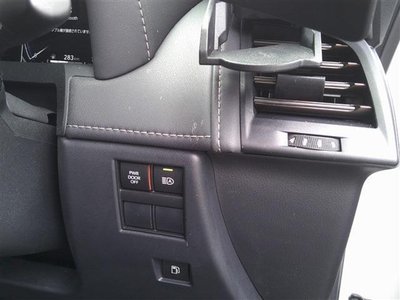 TOYOTA ALPHARD - 4