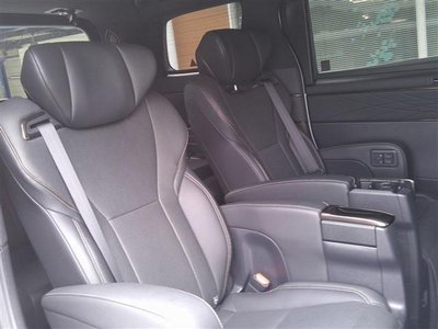 TOYOTA ALPHARD - 7
