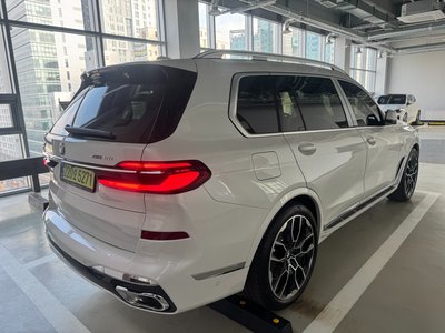 BMW X7 - 3