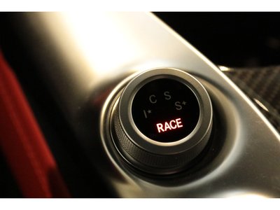 صورة مصغرة 32 لـ 2018 Mercedes-BENZ GT AMG