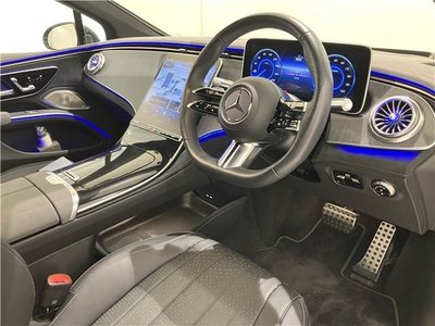 MERCEDES-BENZ EQS - 5