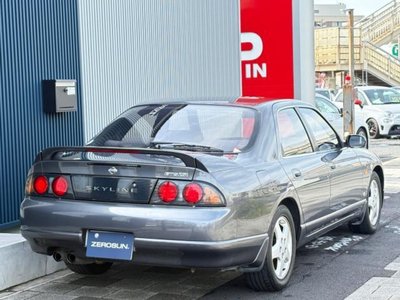 NISSAN SKYLINE - 2