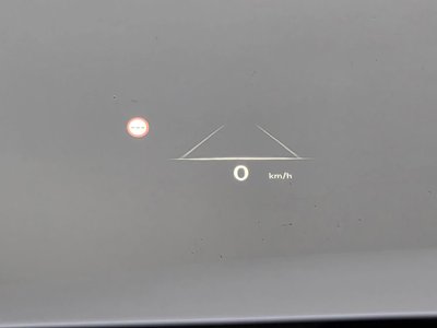 2025 Genesis GV70 — миниатюра 17