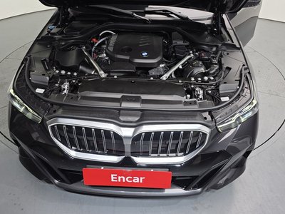 BMW 5 SERIES - 7