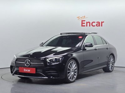 MERCEDES-BENZ E-CLASS - 1