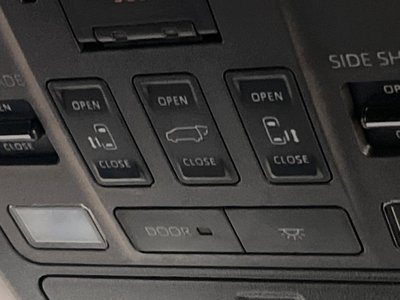 صورة مصغرة 58 لـ 2023 Toyota ALPHARD