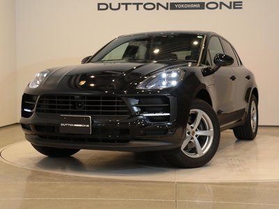 PORSCHE MACAN - 4