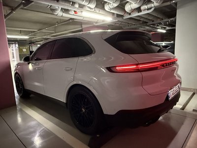 PORSCHE CAYENNE - 2