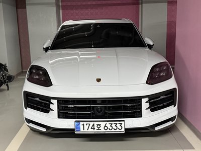 PORSCHE CAYENNE - 1