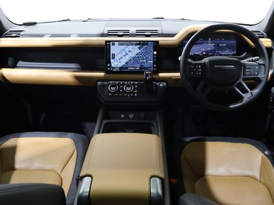 صورة 4 لـ 2024 LAND Rover DEFENDER